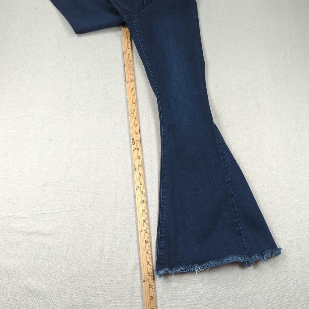 Flying Monkey Jeans Womens 27 Blue High Rise Flare Stretch Distressed Frayed - Picture 4 of 15